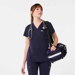 NWOT - FIGS Navy Catarina One-Pocket Scrub Top